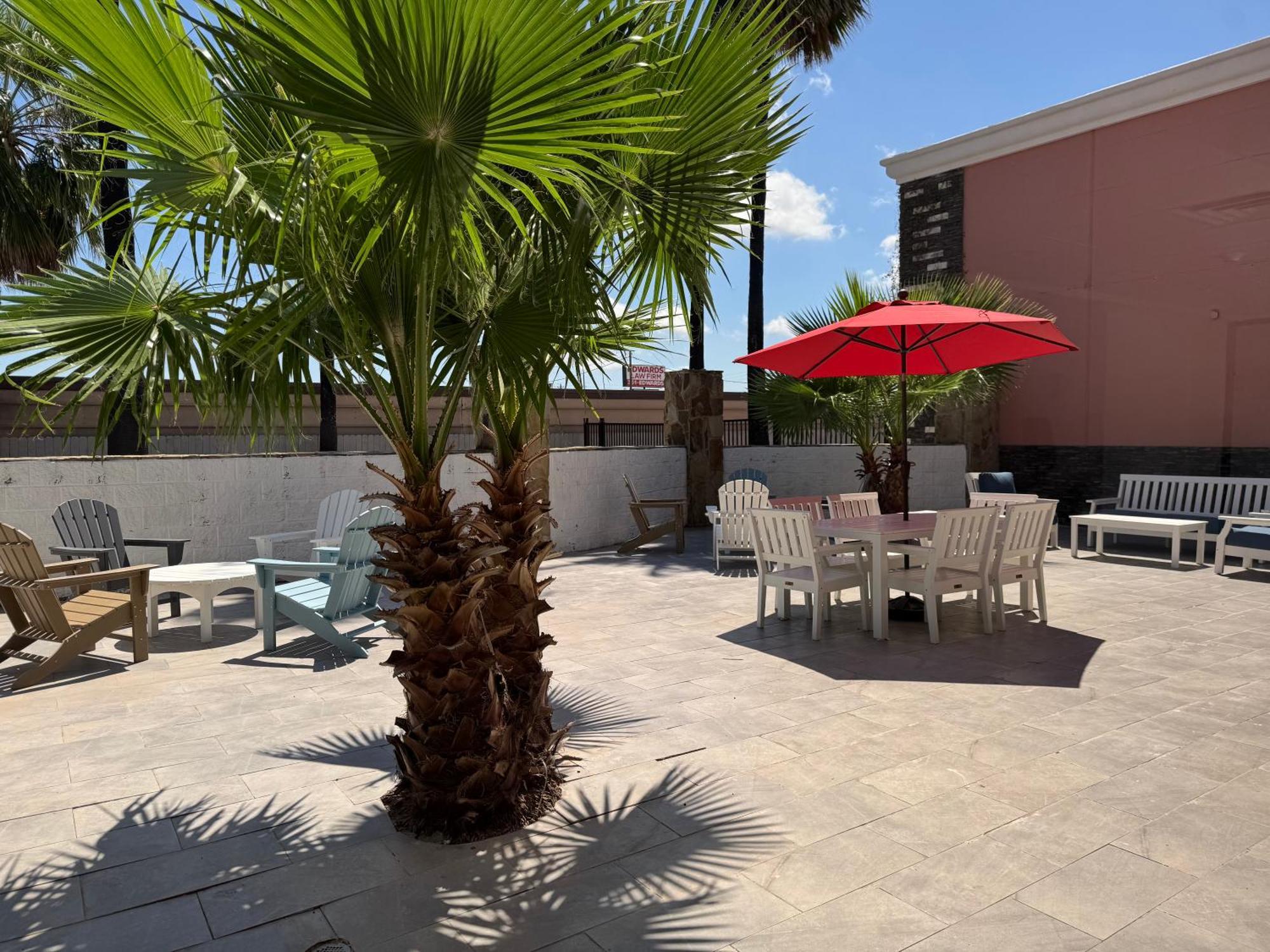 Baymont By Wyndham Corpus Christi Airport Hotel Exterior photo